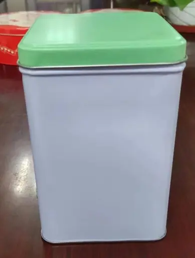 [12235.10HEMA] Tin box, size 